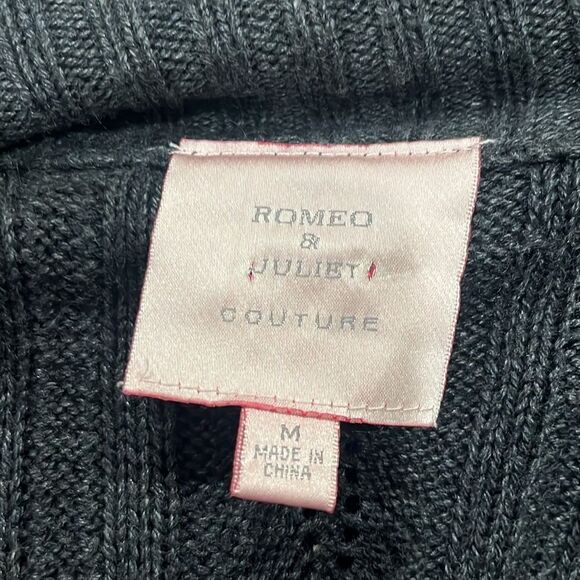 Romeo & Juliet Couture faux fur sweater vest - Picture 7 of 8